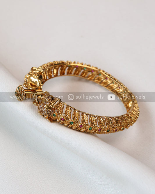 Elephant Gold Designer Screw Openable Bangle