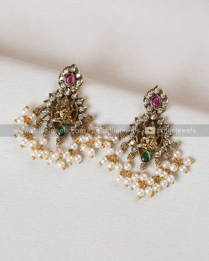 Lakshmi Diamond Premium Guttapusalu Necklace with Earring