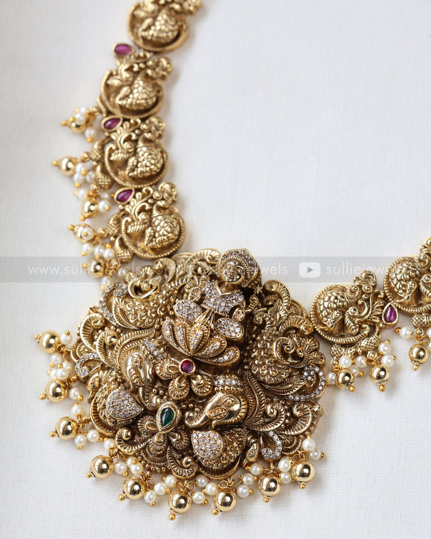 3669 - Premium Goddess Nagas Peacock Necklace with Jhumka
