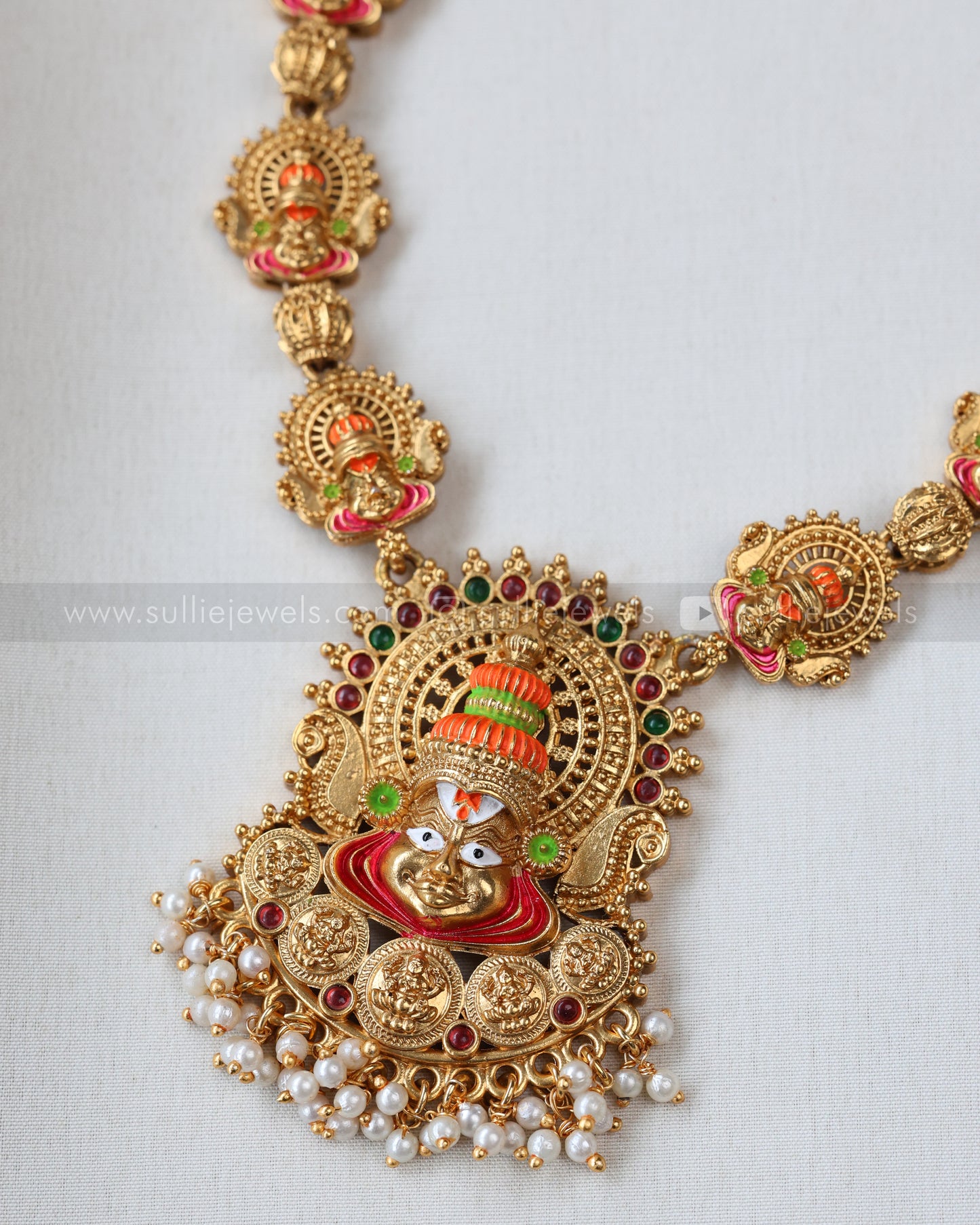 7170 - Kerala Style Kathakali Longchain with Stud