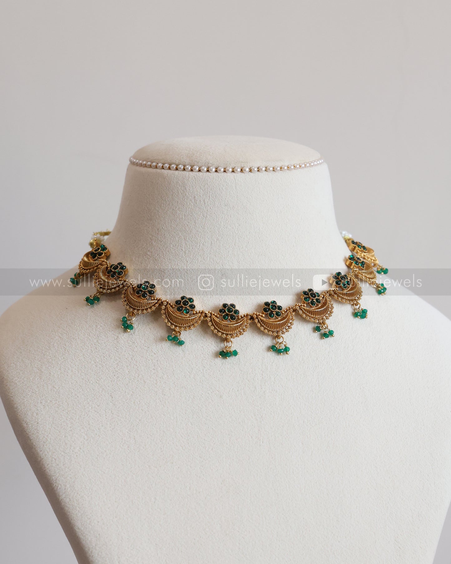 3874 -  Green Flower Gold Ardha Chandra Necklace with Stud