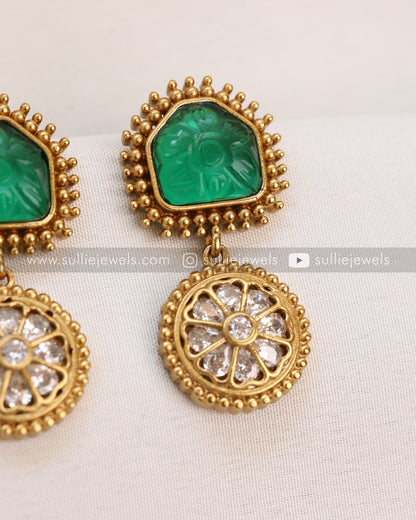 Green Carved Stone Kemp Hasli with Earring