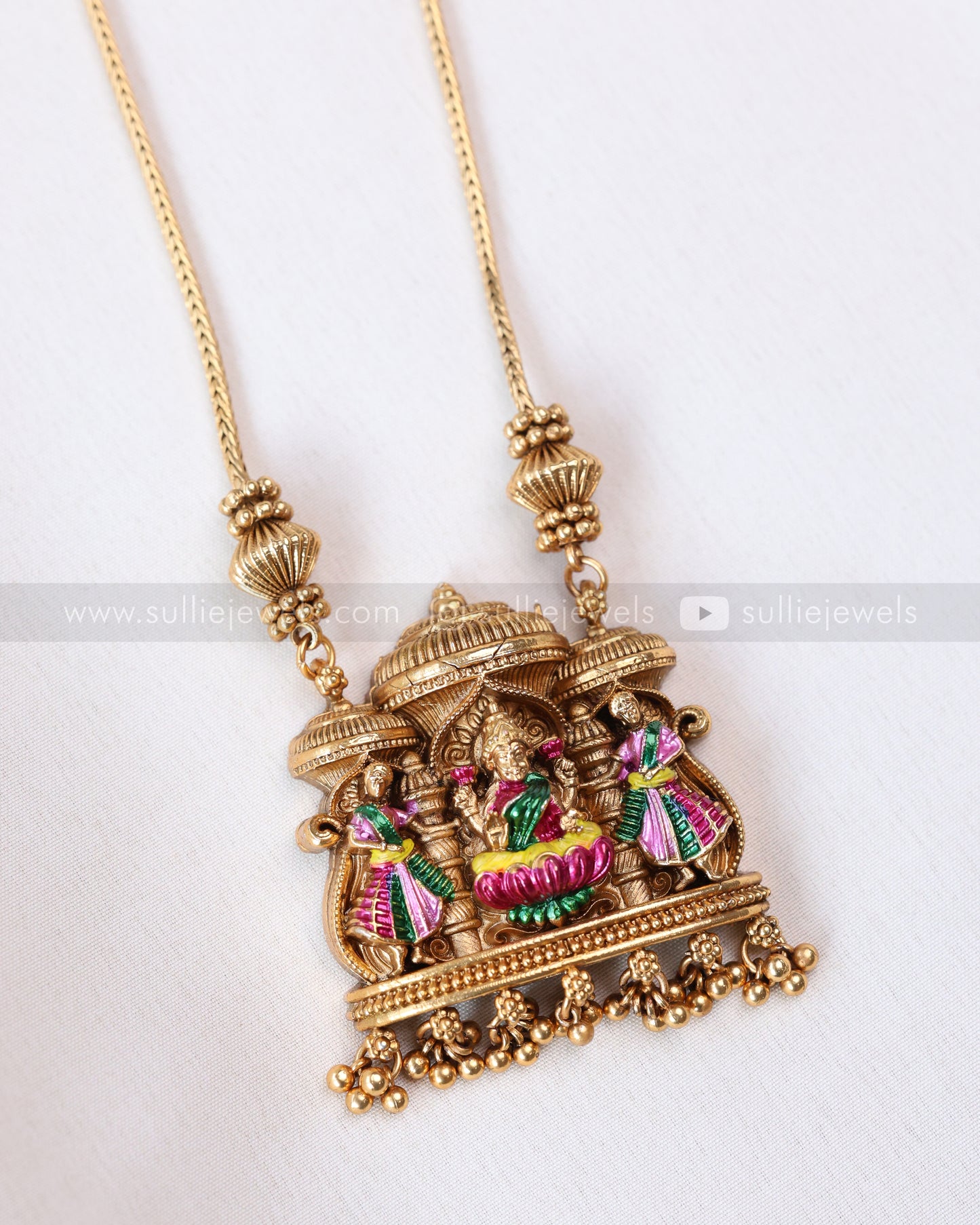 6046 -  Sullie Basic - Meenakari Lakshmi Pendant Chain with Earring