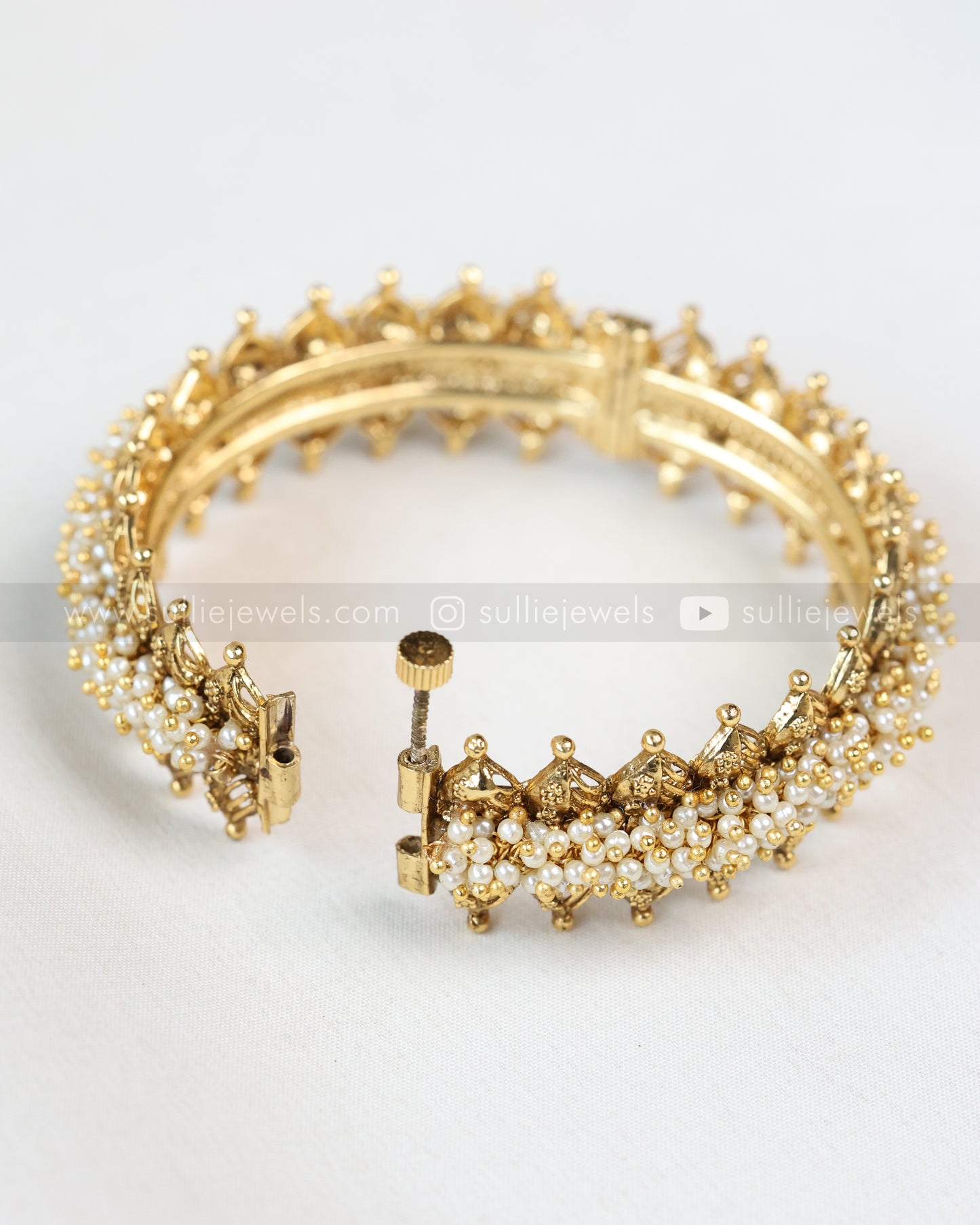 9038 - Golden Pearl Beaded Screw Bangle - Set of 2