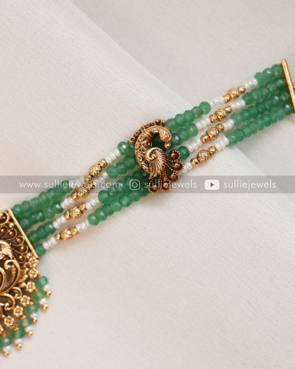 Lakshmi Kemp & Onyx Beads Choker with Stud