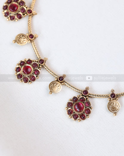 3771 - Sullie Basic - Traditional Coin & Ruby Flower Necklace with Studs