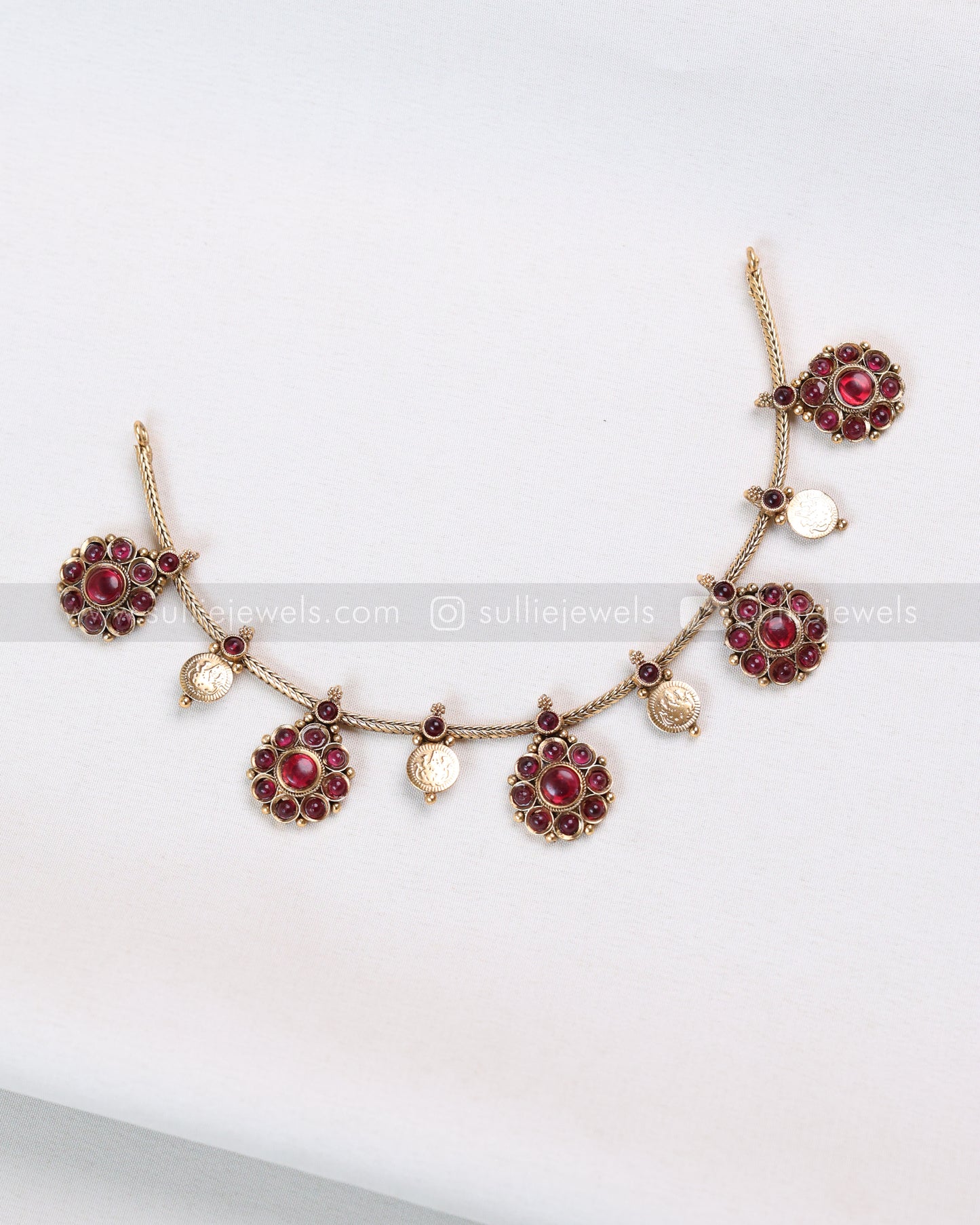 3771 - Sullie Basic - Traditional Coin & Ruby Flower Necklace with Studs