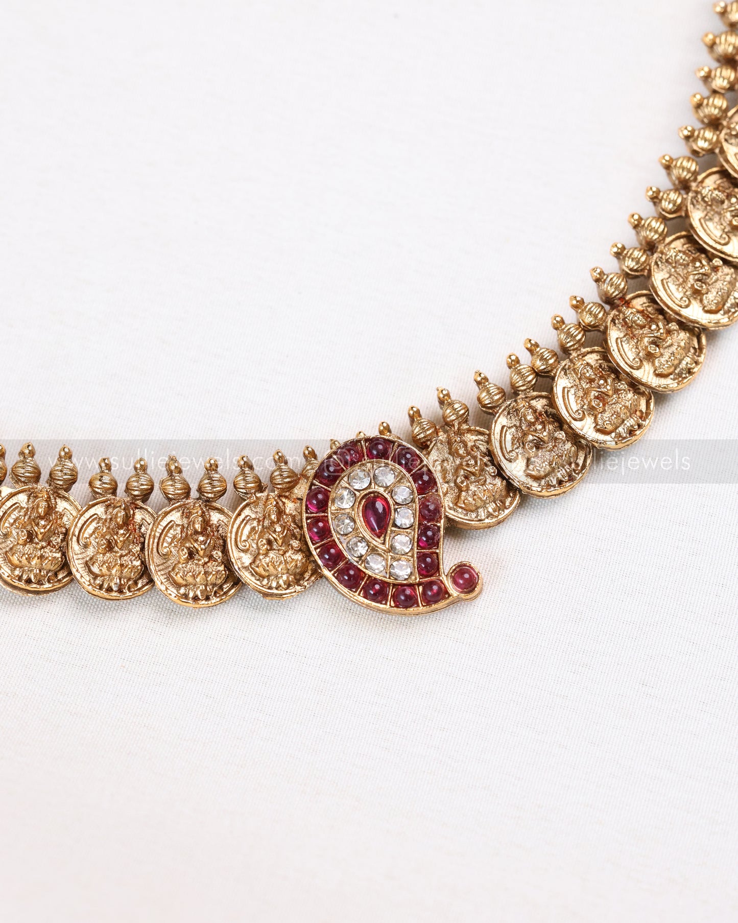 3766 - Sullie Basic -  Ruby Mango Coin Necklace with Studs