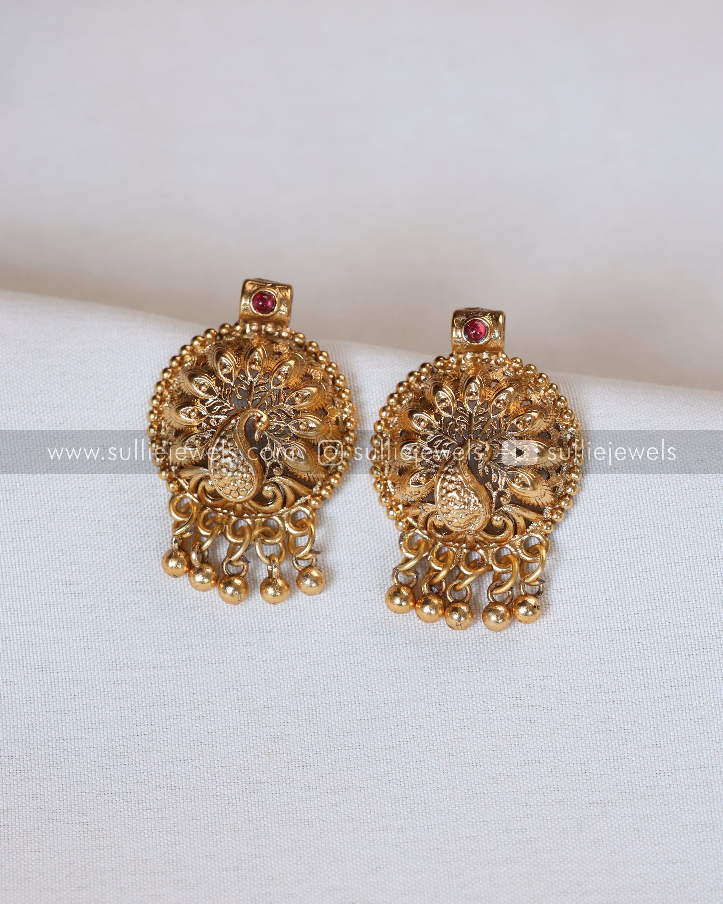 Peacock Gold Designer Tube Beads Necklace with Studs