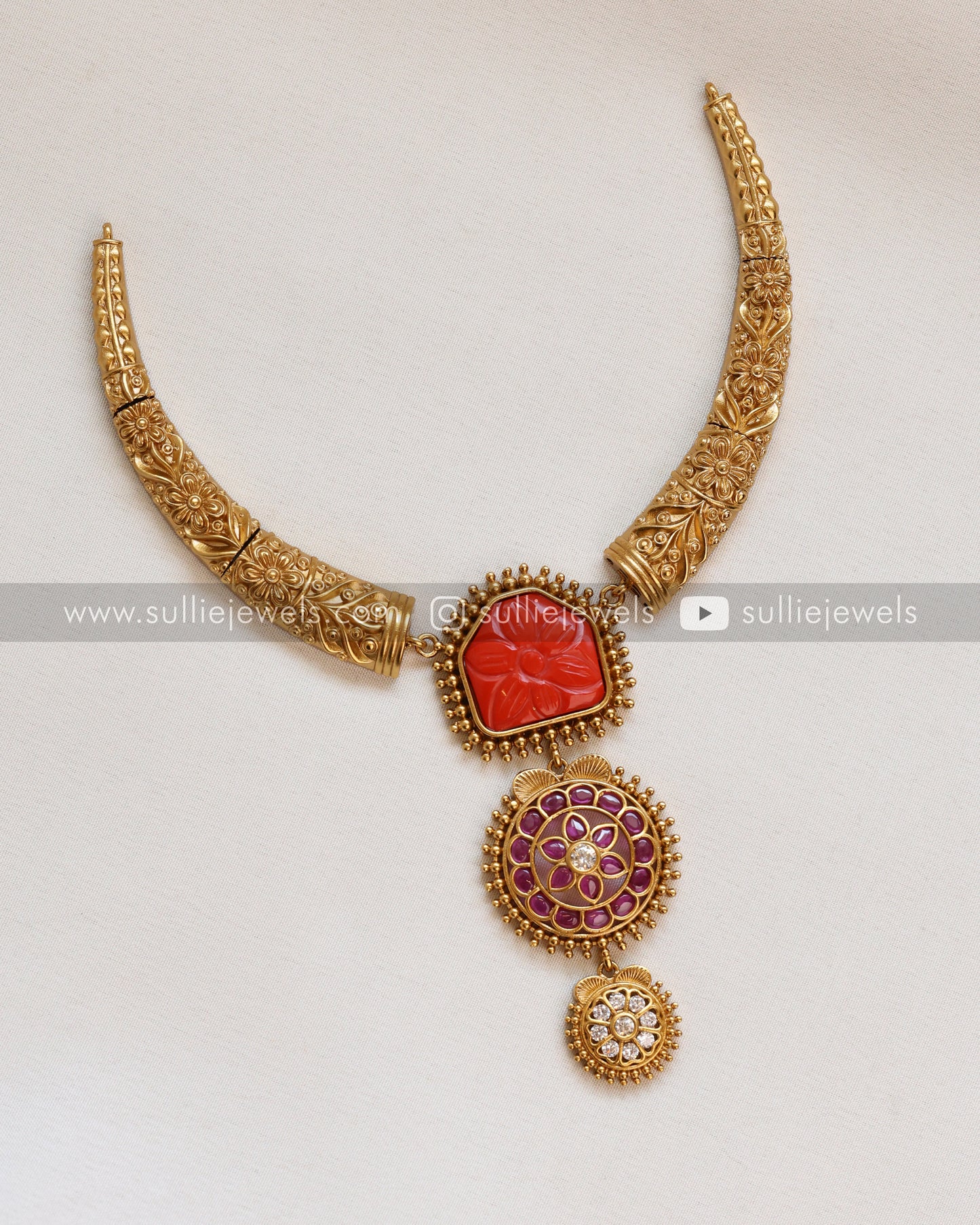 Orange Carved Stone Kemp Hasli with Earring