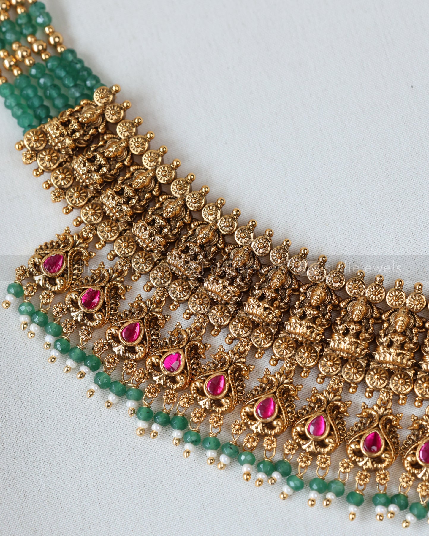 2119 - Lakshmi Premium Kemp & Onyx Beads Choker with Jhumka