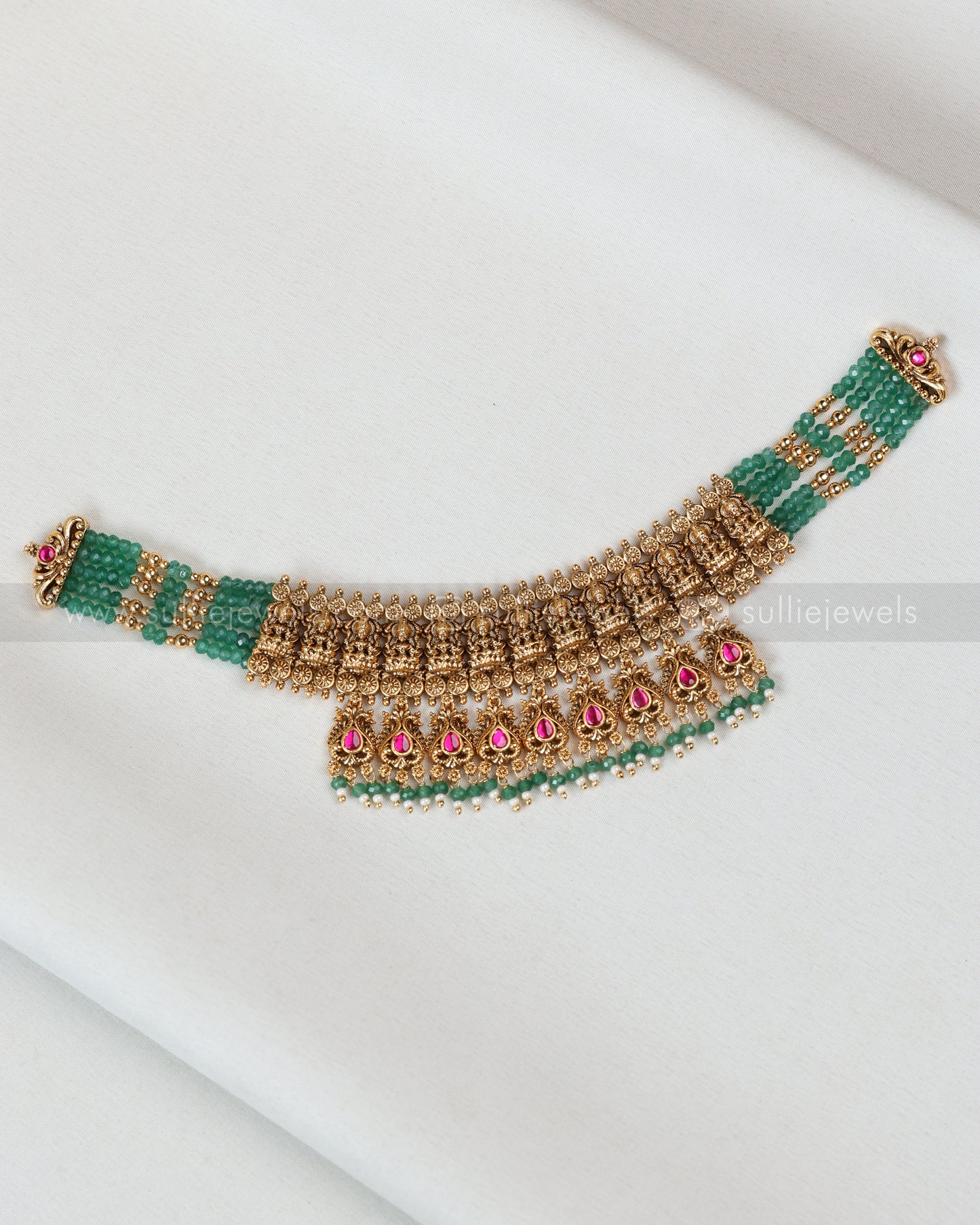 2119 - Lakshmi Premium Kemp & Onyx Beads Choker with Jhumka