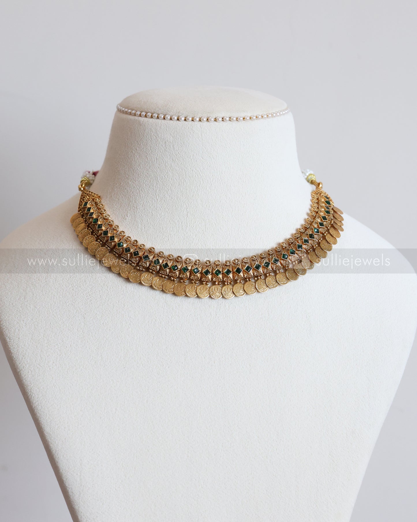 3770 - Sullie Basic - Lakshmi Coin Green Kaashu Maala with Stud