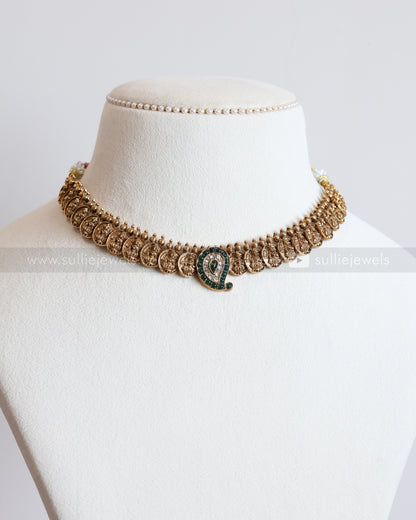 3767 - Sullie Basic -  Green Mango Coin Necklace with Studs