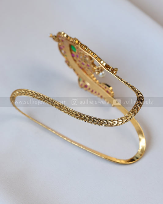 A112 - Floral Ruby Pink Stone No Idol Kemp Armlet