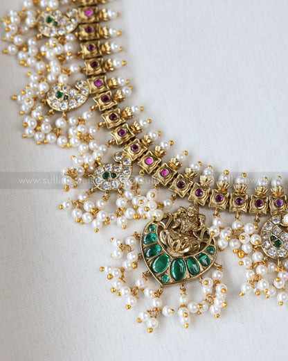 3670 - Lakshmi Emerald Mango Guttapusalu Necklace with Earring