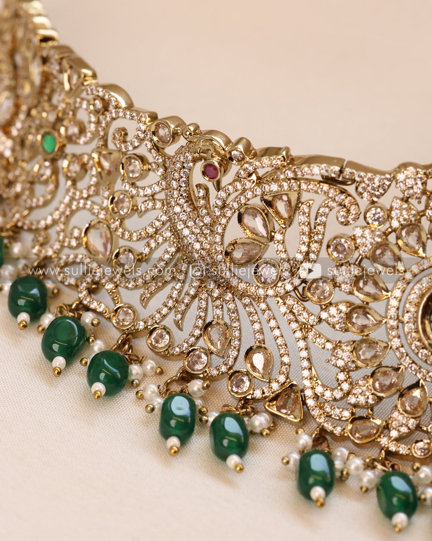 Victorian Green Choker with Earrings