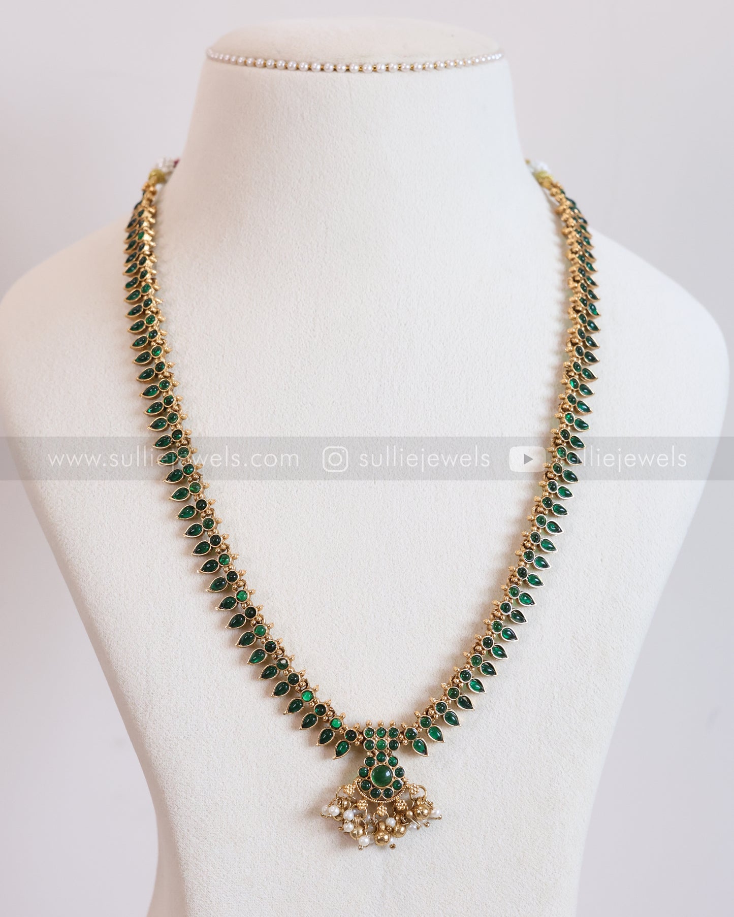 7188 - Sullie Basic Green Palakka Mango Long Chain with Stud