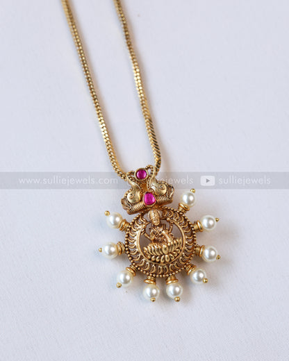 6074 - Lakshmi Chakra Pearl Snake Chain Pendant with Stud