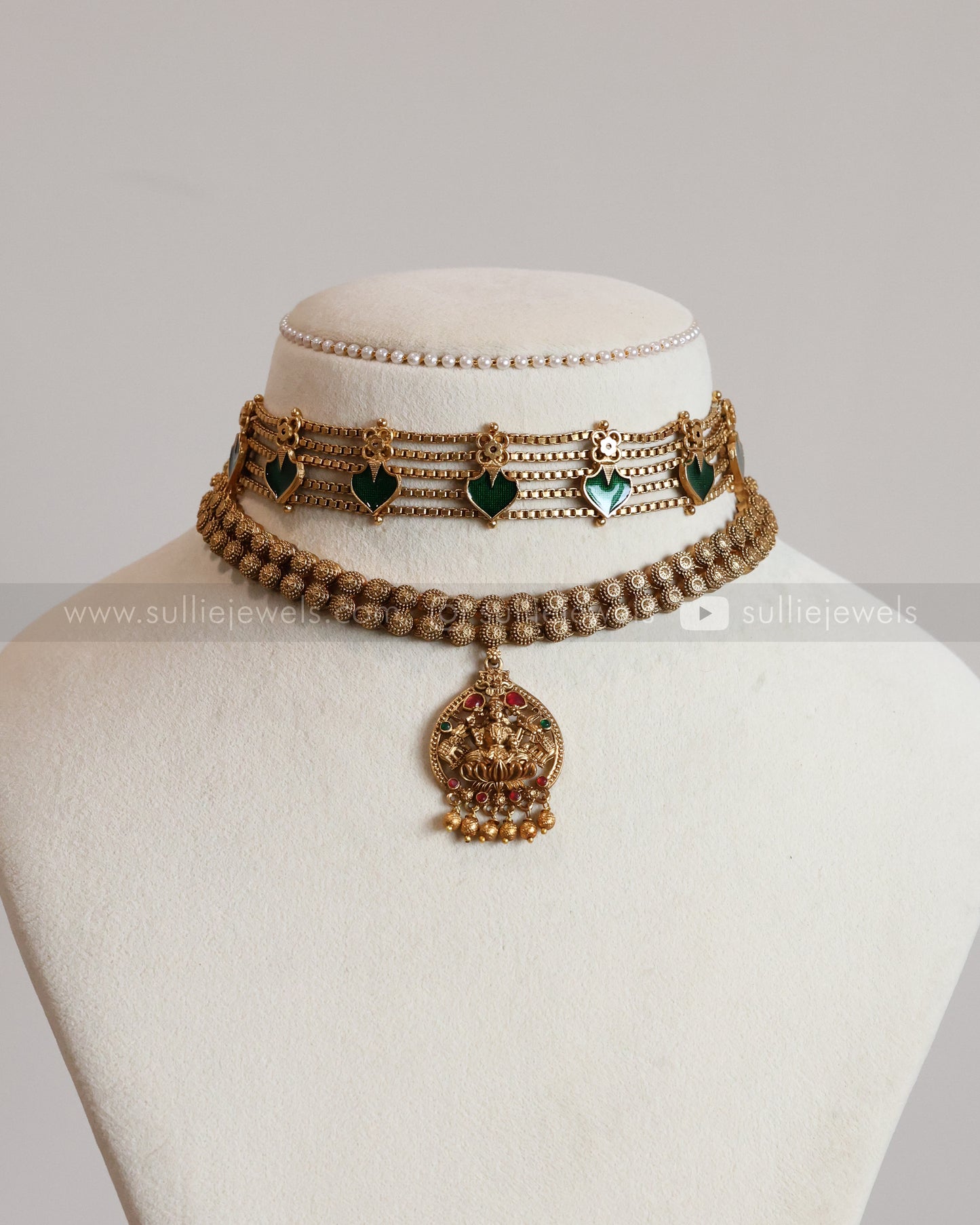 Sullie Basic Palakka Lakshmi Gold Pendant Layered Combo