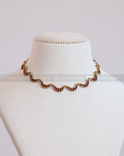 3763 - Sullie Basic Red Stone Crescent Moon Necklace with Earring