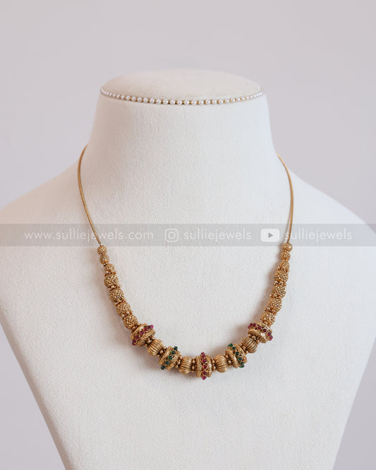 3762 - Sullie Basic Gold Ball Design String with Stud