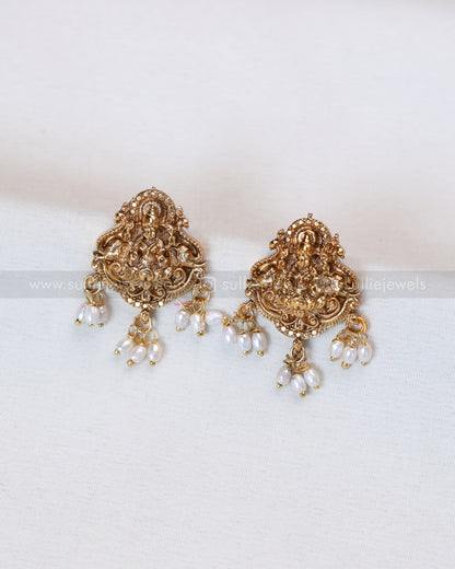 3761 - Sullie Basic Lakshmi Designer Guttapusalu Hasli with Stud