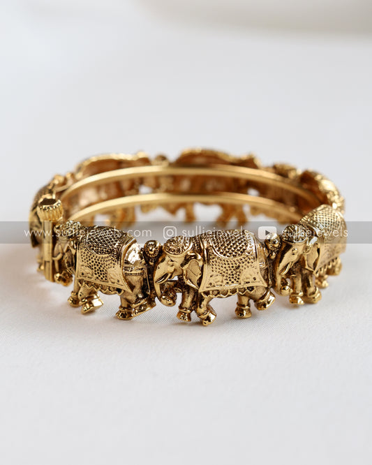 Elephant Screw Openable Gold Bangle
