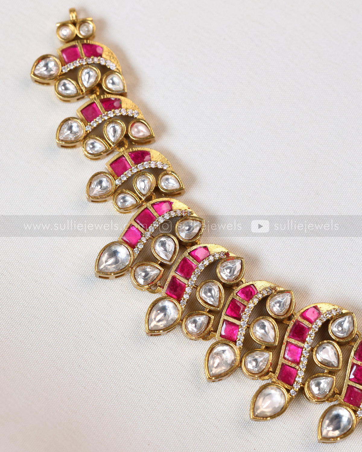 3969 - Green Centre Stone Jadau Kundan Premium Necklace with Earring