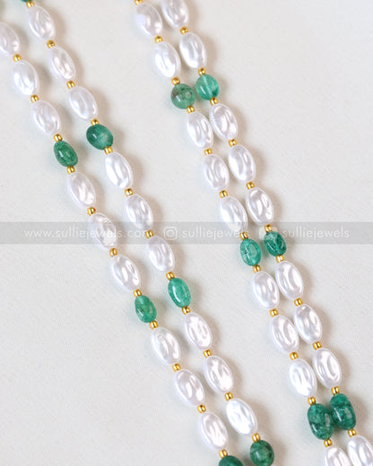 6061 - Kemp Premium Pendant with Green & white Beads Chain
