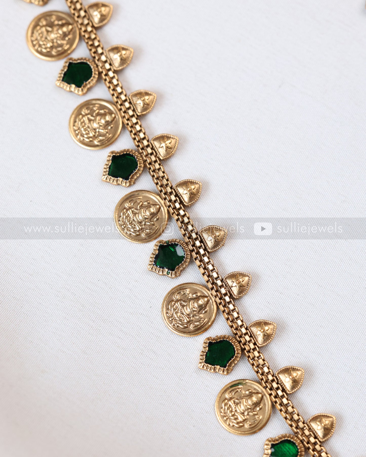 7178 - Sullie Basic - Green Palakka & Coin Long Chain with Jhumka