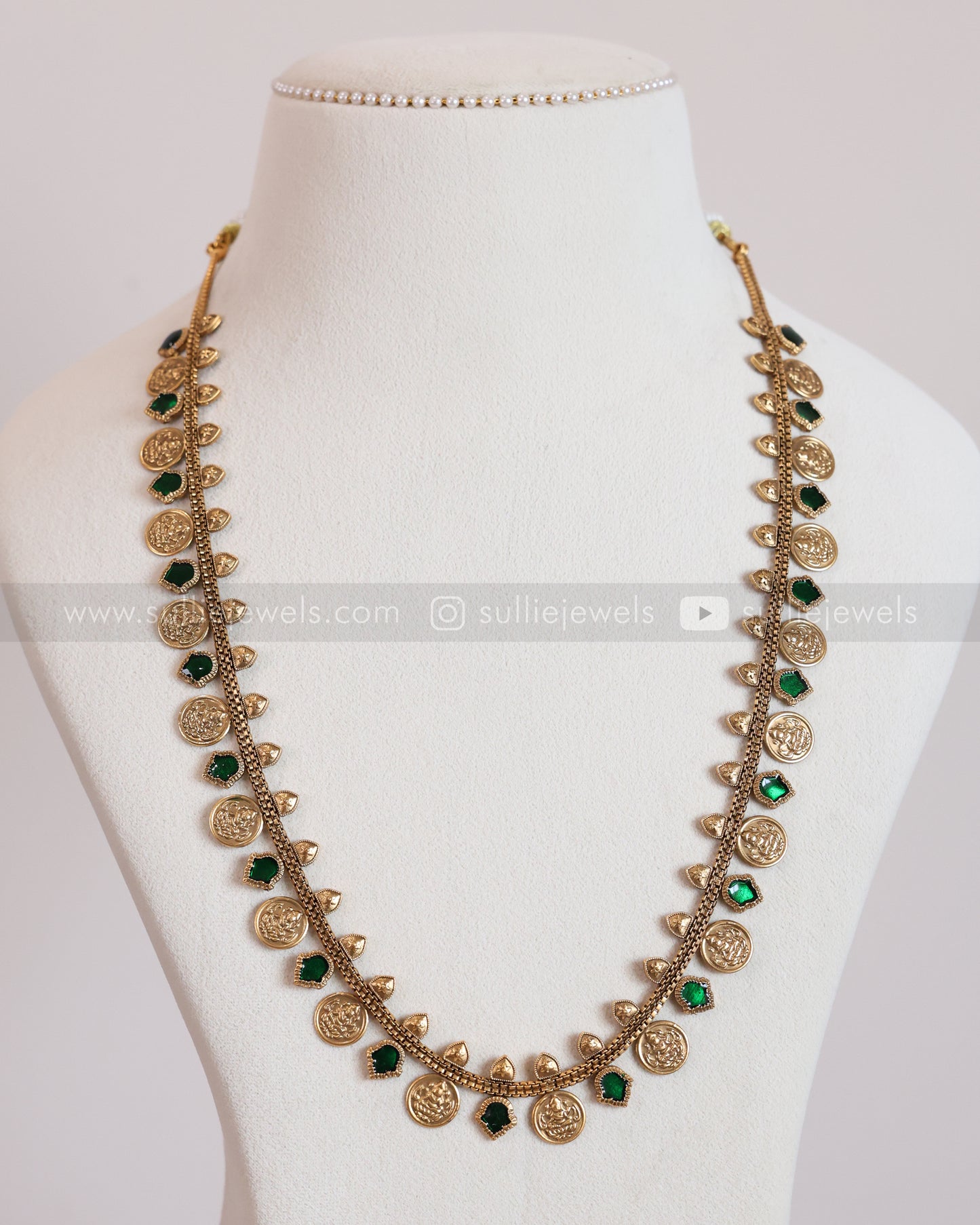 7178 - Sullie Basic - Green Palakka & Coin Long Chain with Jhumka