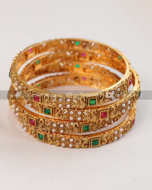 Gold Bangle Set of 4