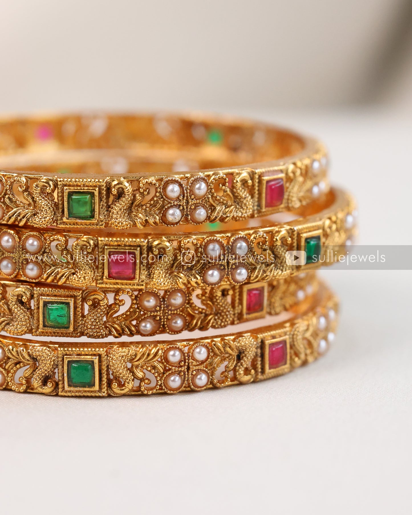 Gold Bangle Set of 4