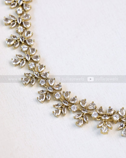3840 - Diamond Lookalike Necklace with Studs
