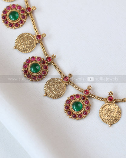 7186 - Sullie Basic - Traditional Coin & Kemp Fusion Longchain with Studs