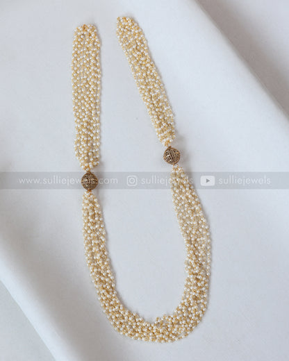 7182 - Sullie Basic - Golden Sphere Multi-Layered Pearl Chain with Stud