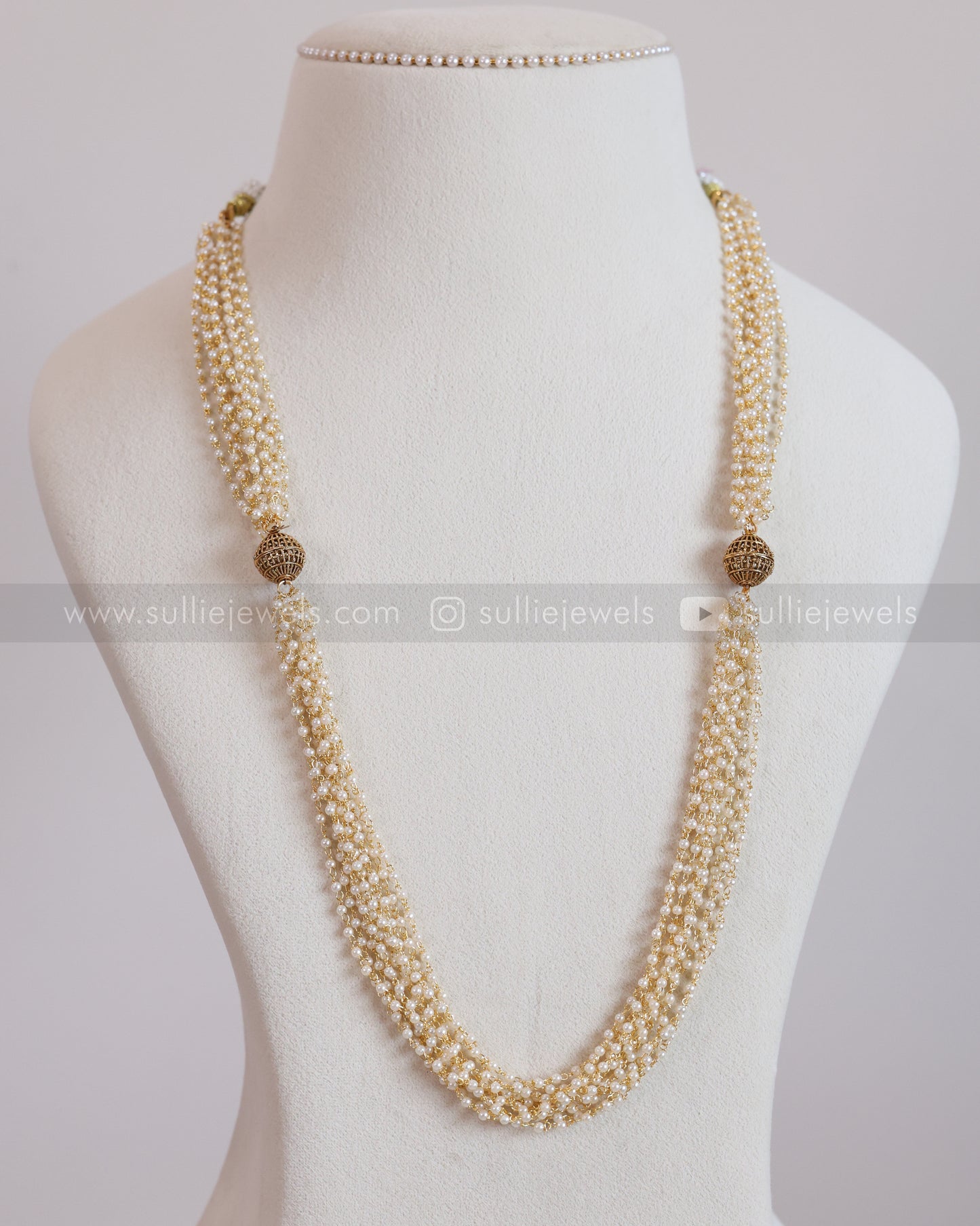 7182 - Sullie Basic - Golden Sphere Multi-Layered Pearl Chain with Stud