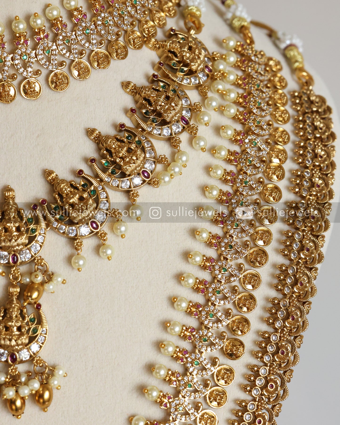 Lakshmi Gold Pearl & Coin Stone Bridal Combo ( 6 piece )