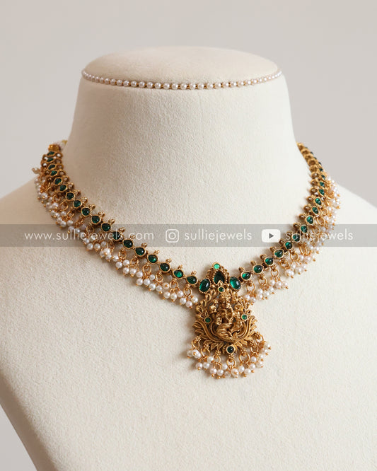 Sullie Basic - Lakshmi Pendant Green Stone Guttapusalu Necklace with Jhumka