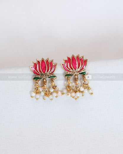 7185 - Sullie Basic - Pink & Gold Lotus Pearl Long Chain with Stud