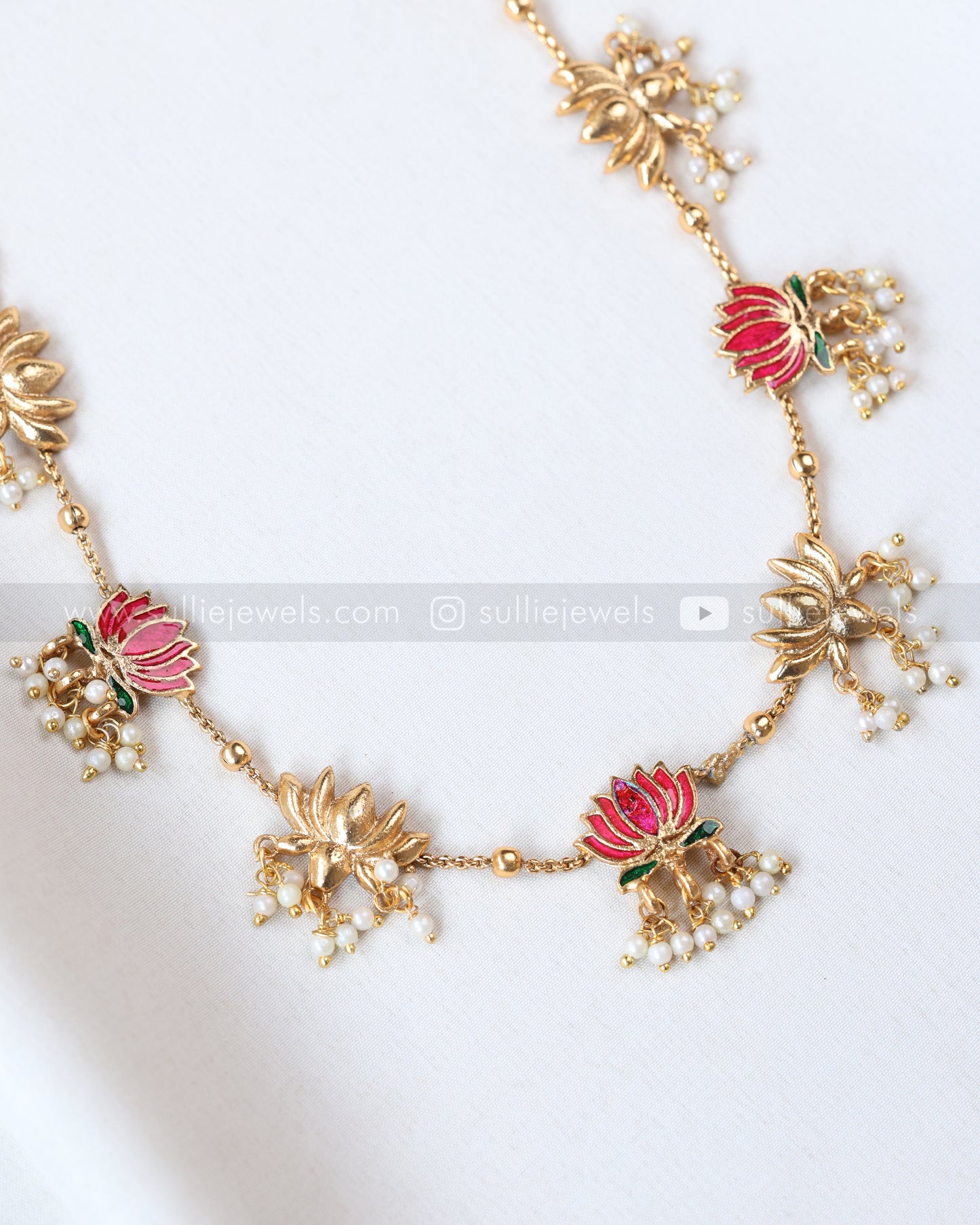 7185 - Sullie Basic - Pink & Gold Lotus Pearl Long Chain with Stud