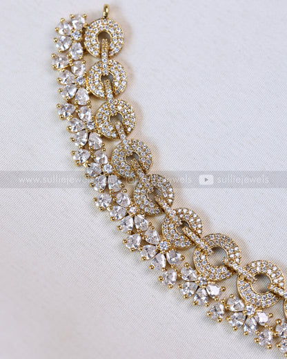3862 - Diamond Lookalike Round Interlock Necklace with Earring