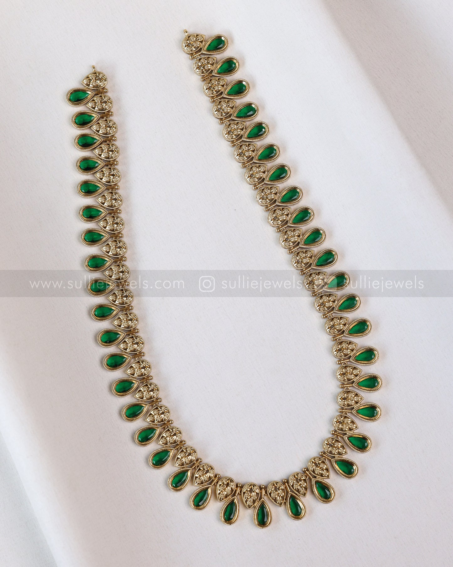 7198 - Premium Emerald Raindrop Haaram with Jhumka