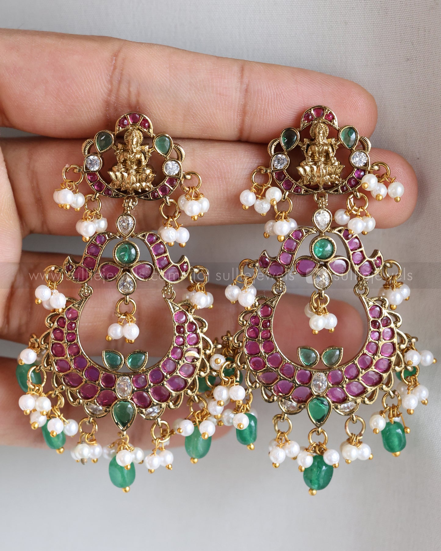 E1205 - Lakshmi Kemp Chandbali Premium Earrings with Mint Beads
