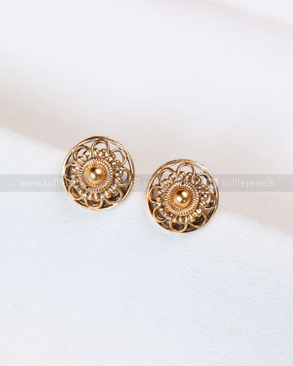 3826 - Gold Floral Round Necklace with Stud