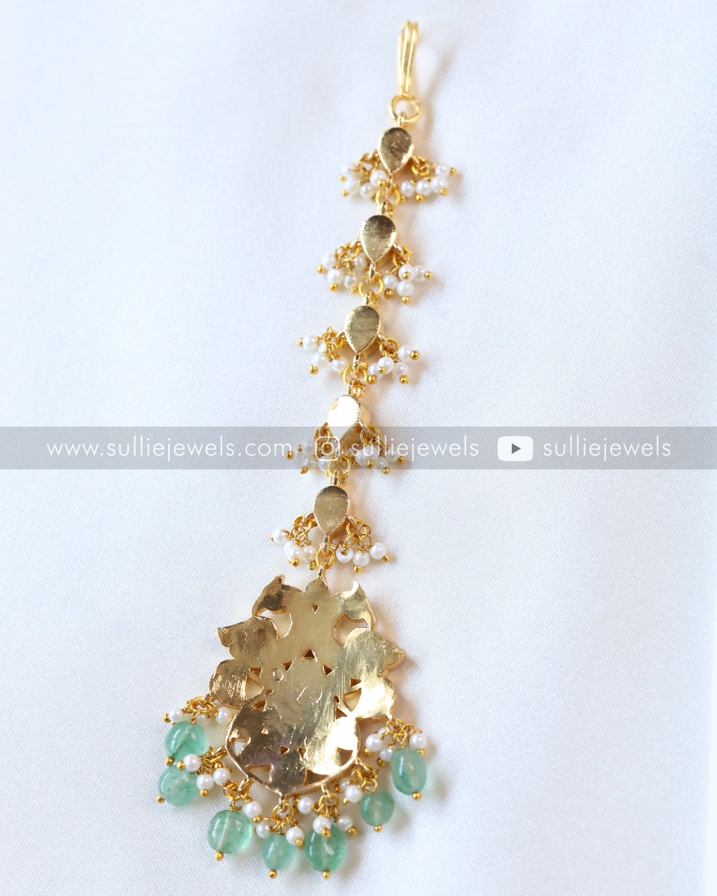Premium Peacock Jadau Kemp Tikka with Mint beads