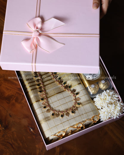 Premium Onam Gift Hamper - Saree, Jewelry & Chocolates