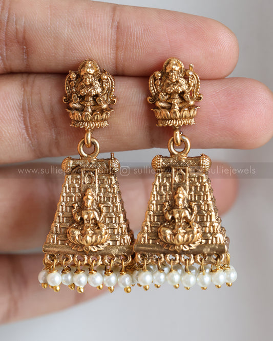 Sullie Basic Lakshmi Kovil Design Jhumka