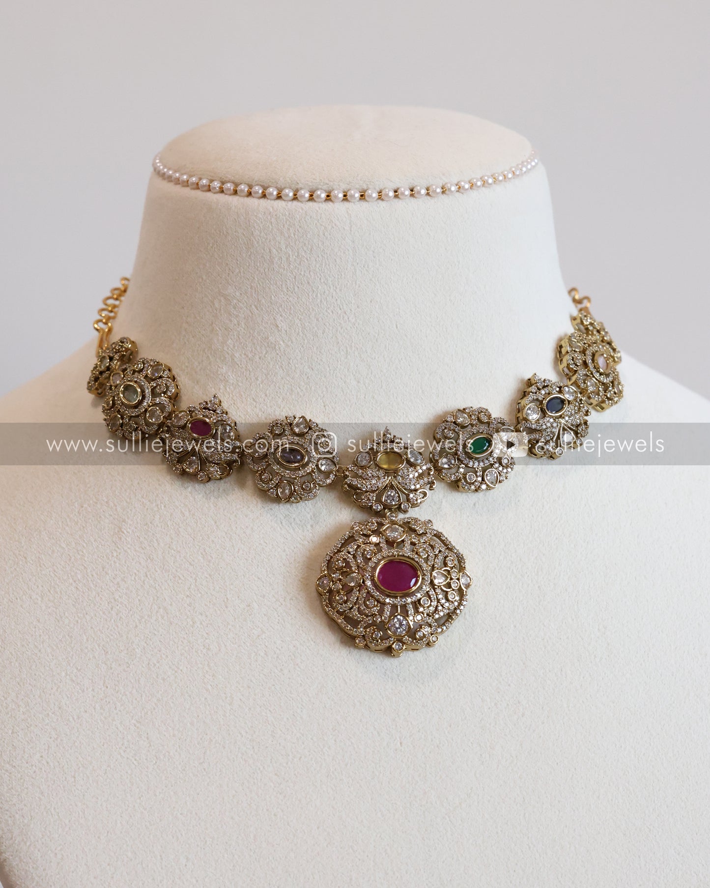 Multicolour Stone Victorian Necklace with Earrings